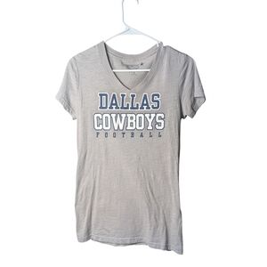 Dallas Cowboys Her Style Women's Gray Short Sleeve V Neck Tee NFL Blue Team Logo